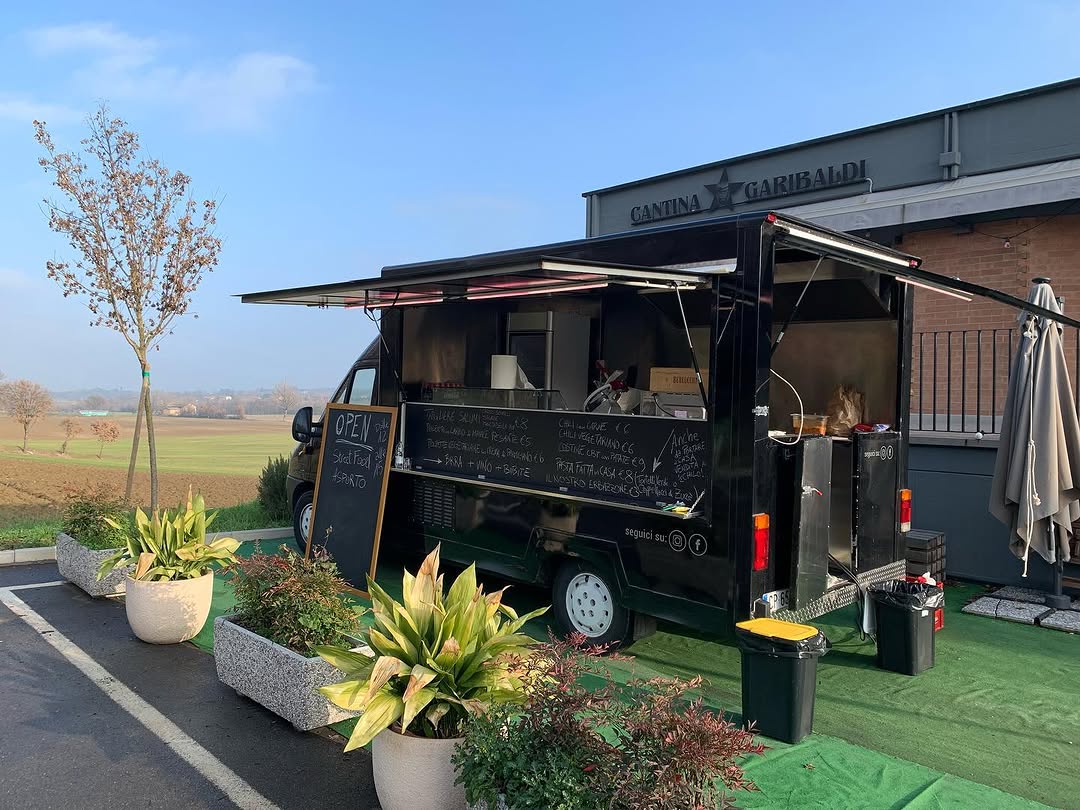 Street food truck alla Cantina Garibaldi