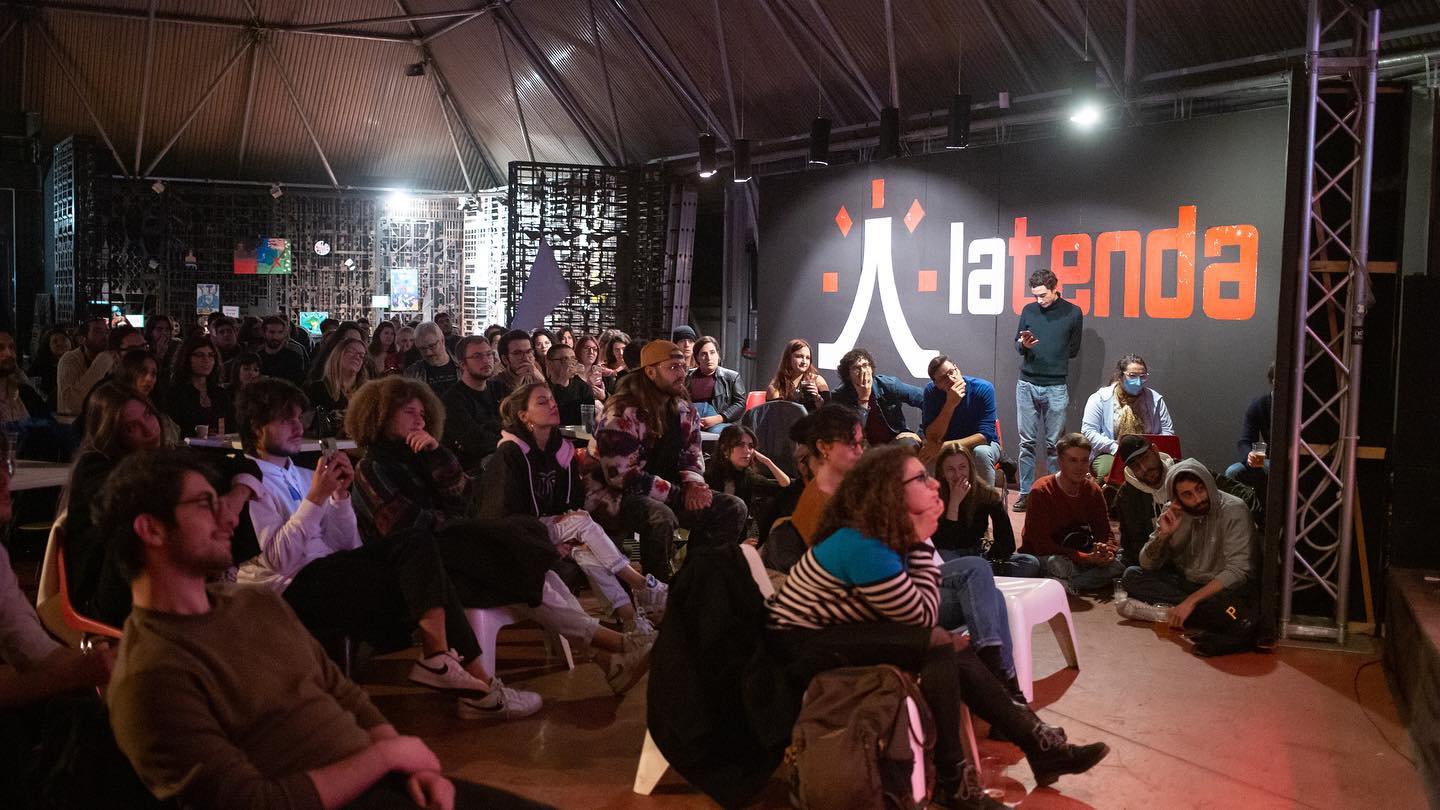 Poetry Slam - PoeTenda